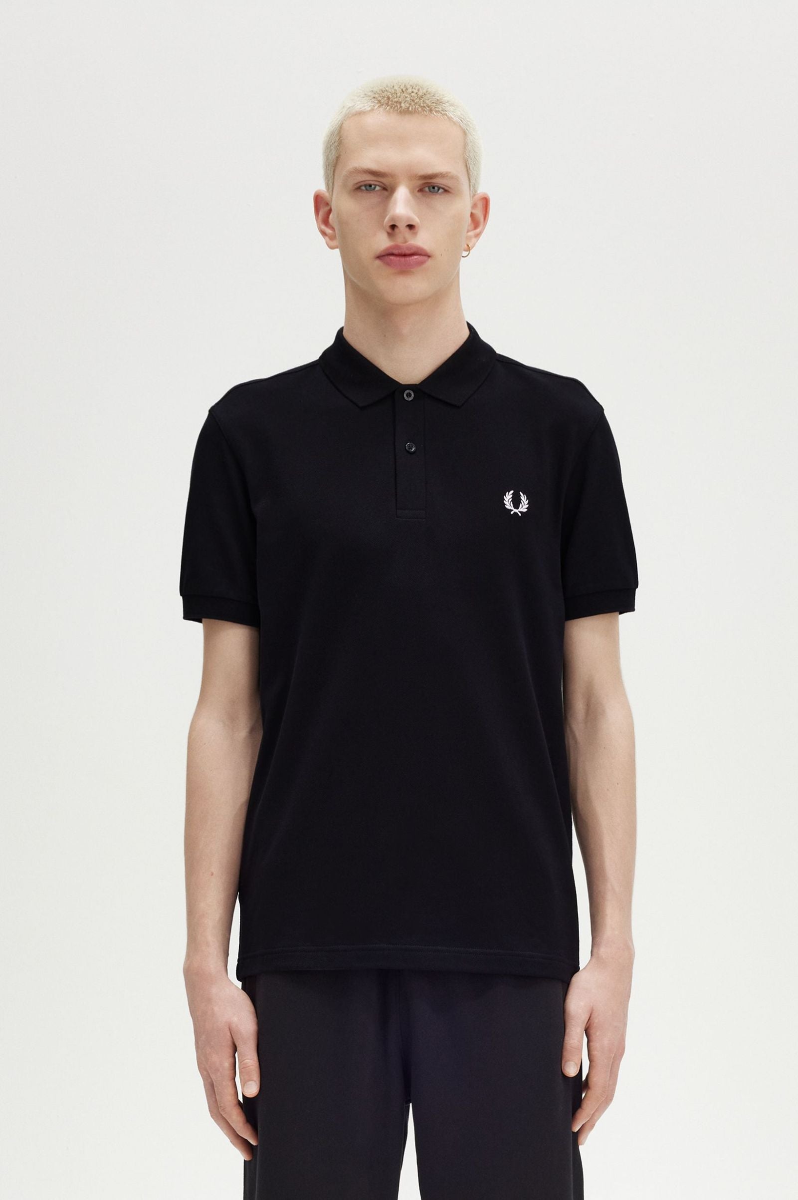 Fred Perry Polo M6000 Negro / Blanco Nieve