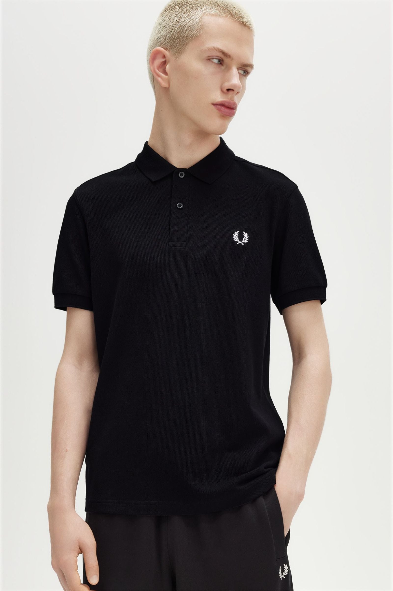 Fred Perry Polo M6000 Negro / Blanco Nieve