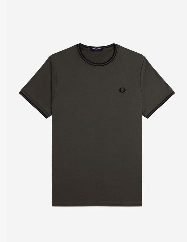 Fred Perry Camiseta M1588 Verde campo / Negro / Negro