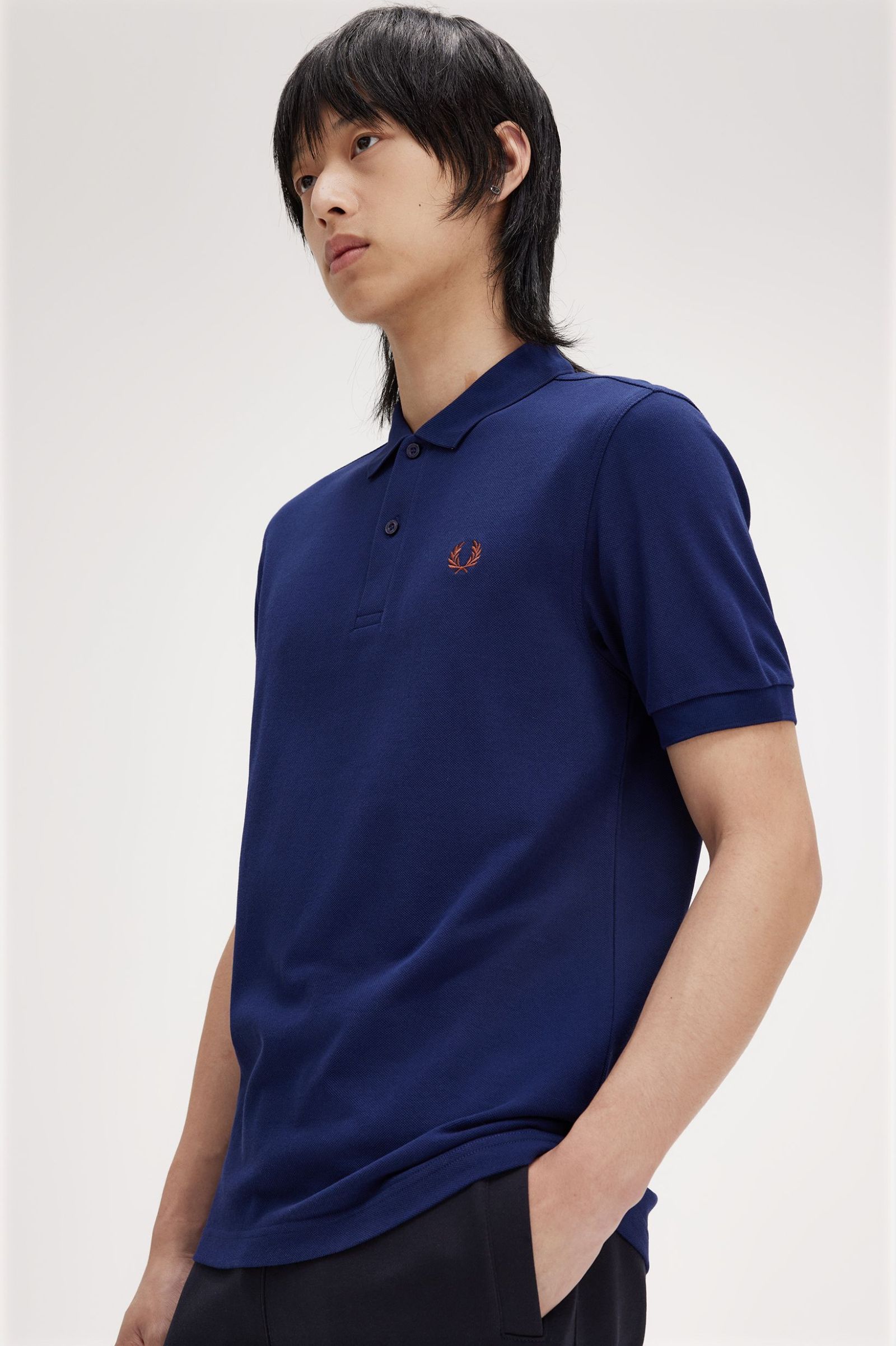 Fred Perry Polo M6000 Azul Ultramar Oscuro / Marrón whisky