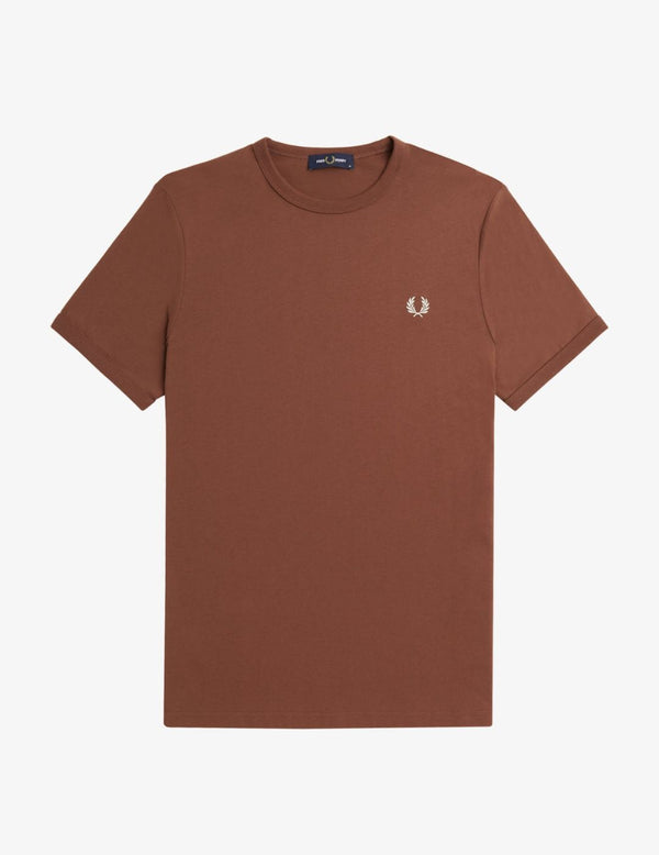 Fred Perry Camiseta Ringer M3519 Ladrillo Carrington