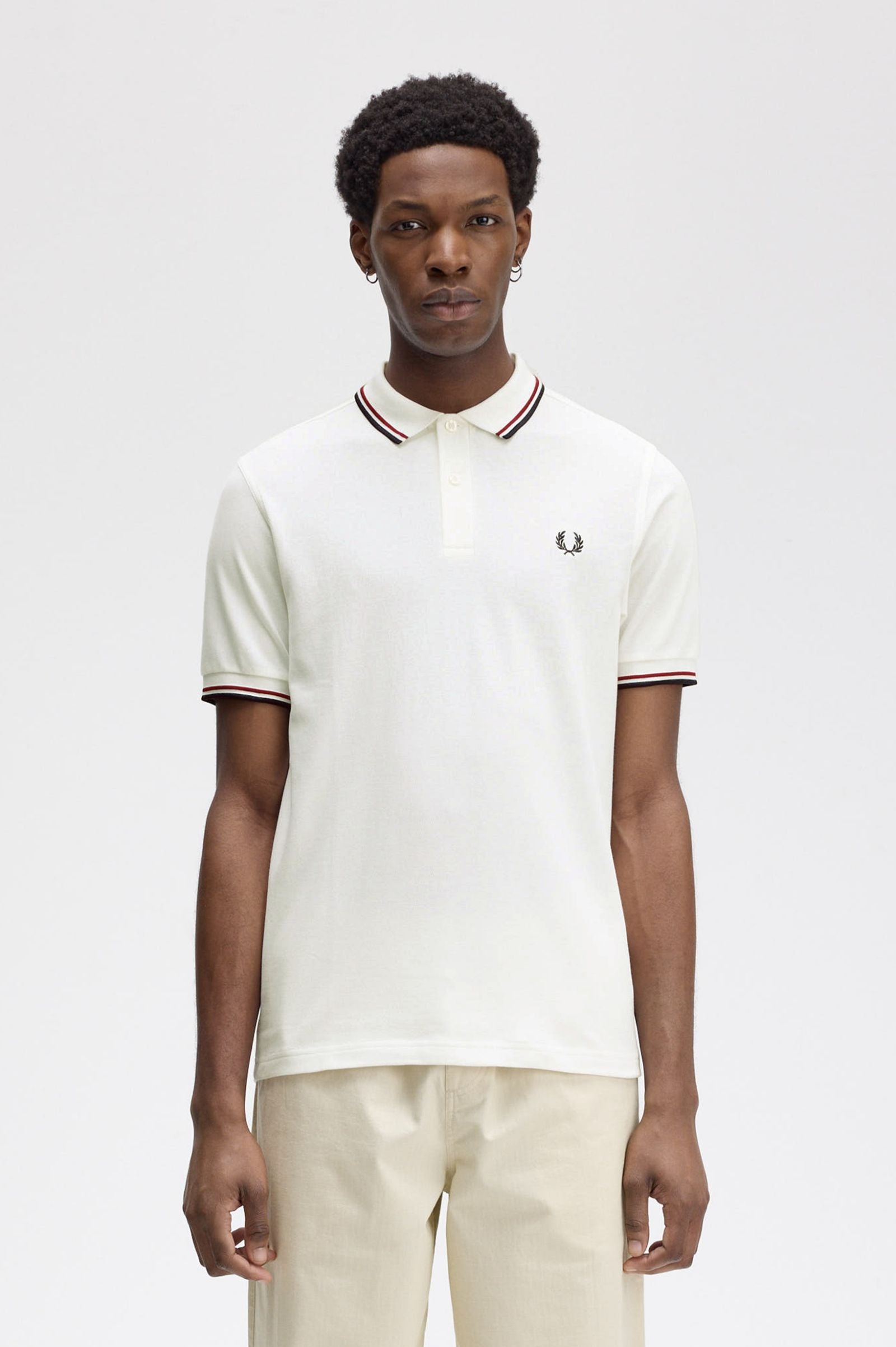 Fred Perry Polo M3600 Blanco nieve / Rojo tostado / Azul marino